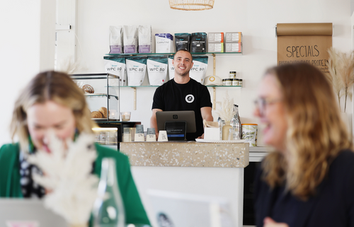 Boost cash flow: 7 Tips for hospitality businesses in Australia