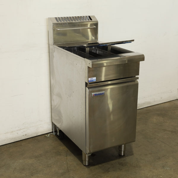 Waldorf FN8226G Fryer
