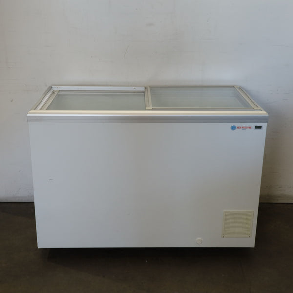 ICS CSGT45 Chest Freezer