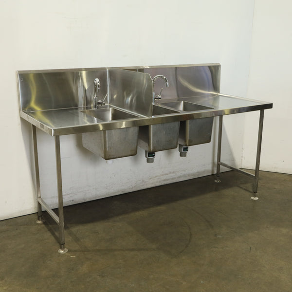 STAINLESS STEEL 3 X SINKS & 2 X TAPS S/S Bench with Sinks and Splashback
