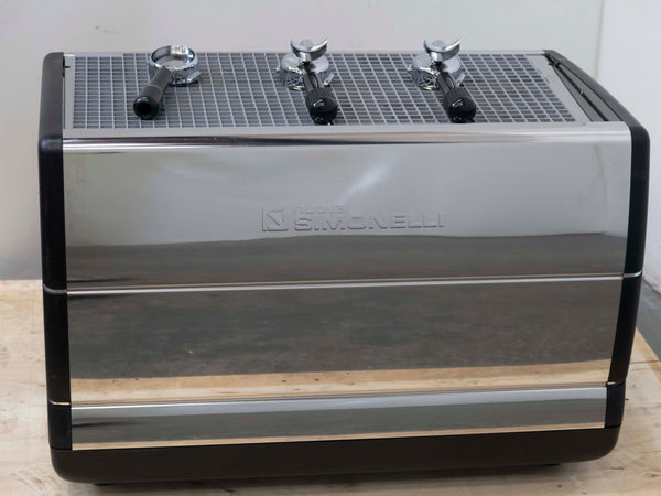 Nuova Simonelli Appia ii 2 Group Coffee Machine
