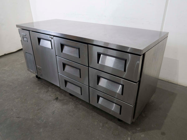 Skipio SUR18-3D-6 Undercounter Fridge