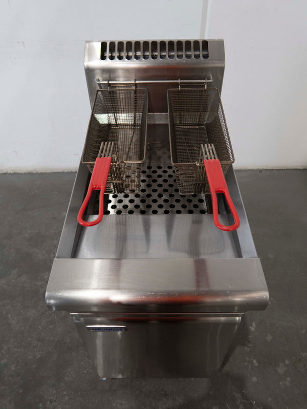 Waldorf FN8120G Fryer