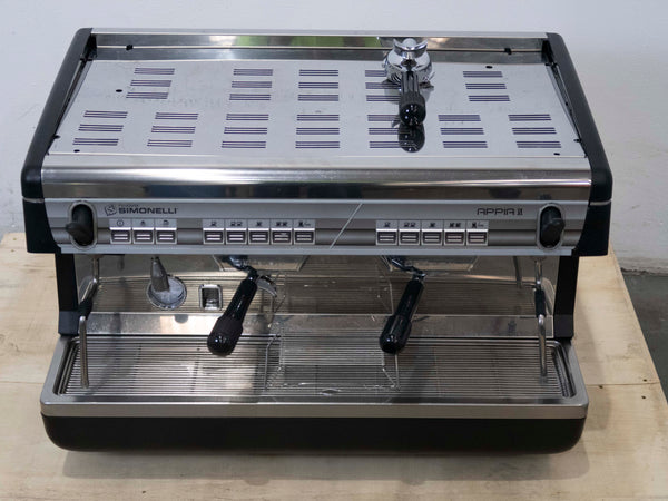Nuova Simonelli Appia ii 2 Group Coffee Machine