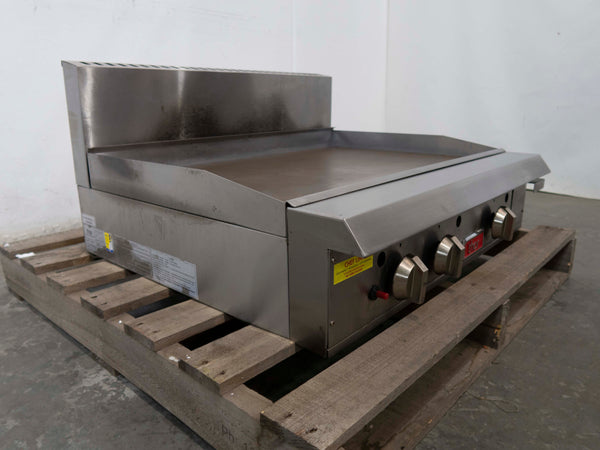 Thor TR-G36F Countertop 3 Burner Griddle