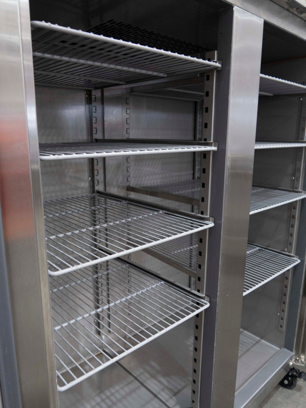 CNOX CN2FDU.GN Upright Freezer