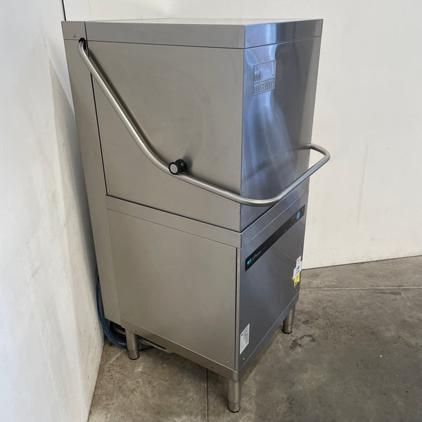 Meiko Upster H500 Pass Through Dishwasher