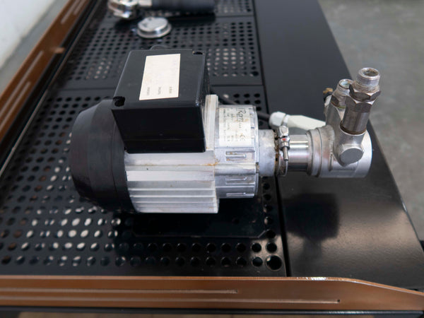 La Marzocco Linea PB 3 Group Coffee Machine
