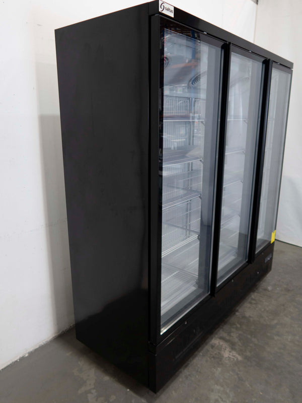 Saltas VNDA1875 Upright Fridge