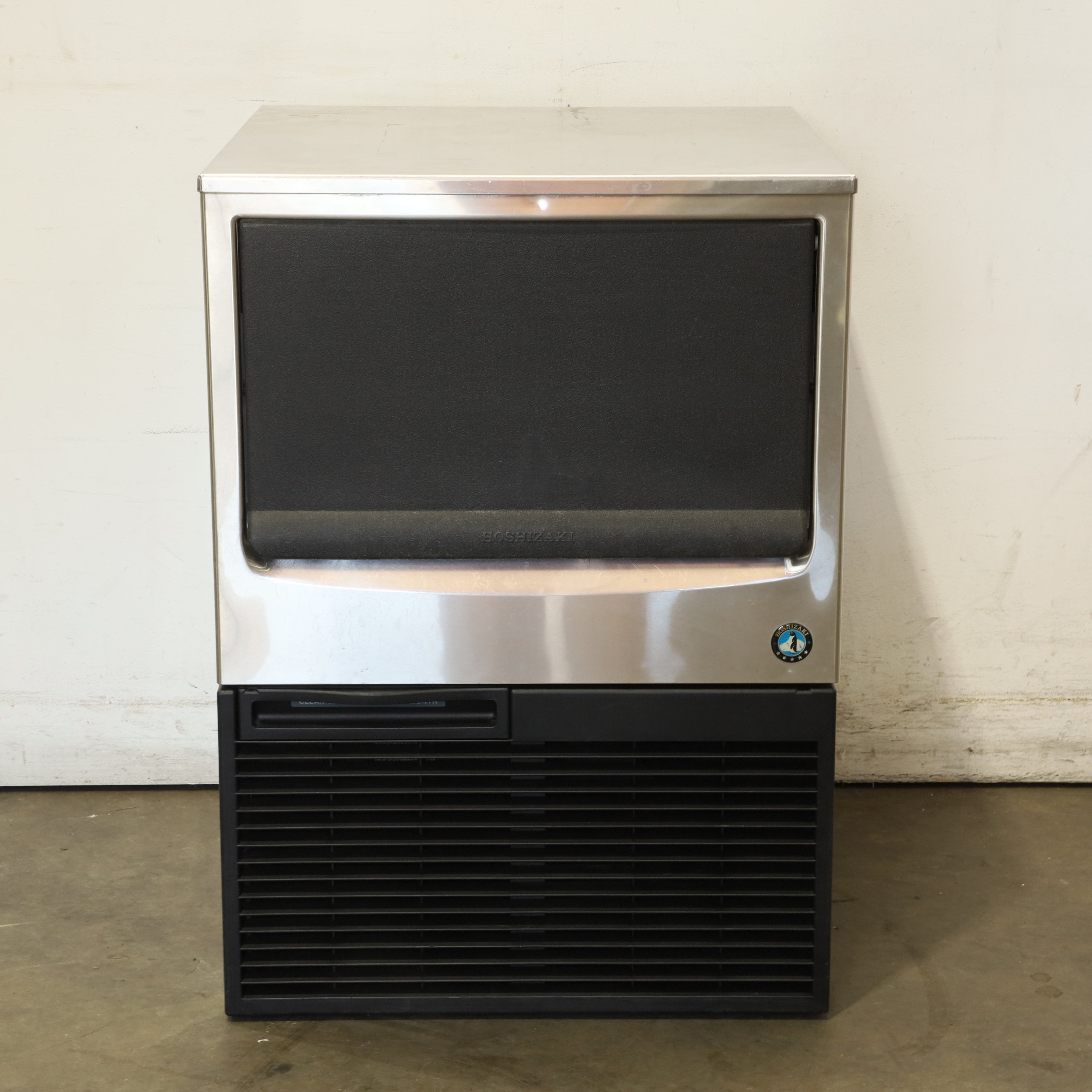 Hoshizaki KM50A Ice Machine SilverChef