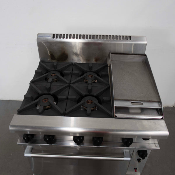 Waldorf RN8613GCF 4 Burner Range Oven with 1 Burner Griddle