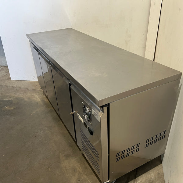 FED-X XUB6F18S3V Undercounter Freezer