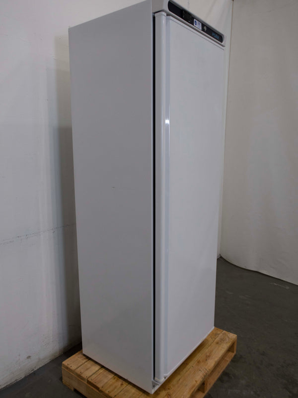 Polar CD613-A Upright Freezer