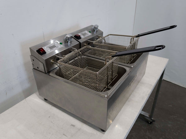 Apuro FS499-A Countertop Fryer