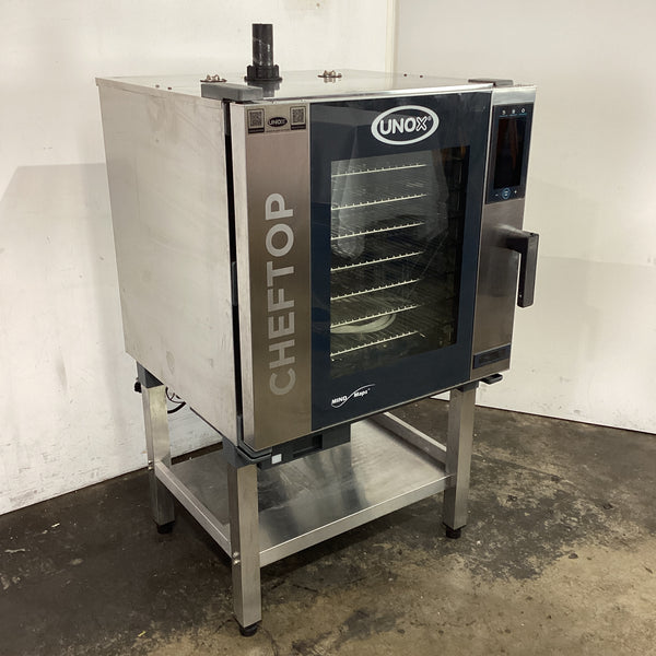 Unox CHEFTOP XEVC-0711-GPRM Combi Oven + Stand