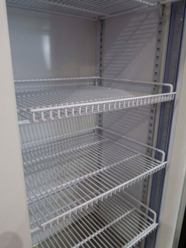 Saltas DFS2315 Upright Freezer