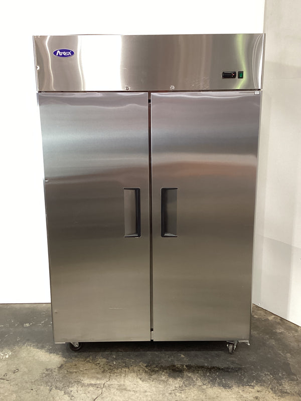 Atosa MBF8005GR Upright Fridge