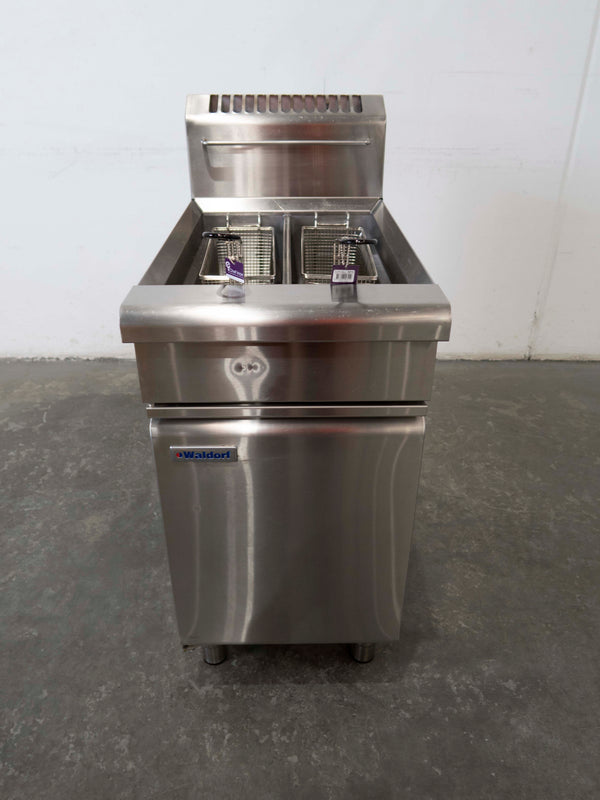 Waldorf FN8226G Split Pan Fryer