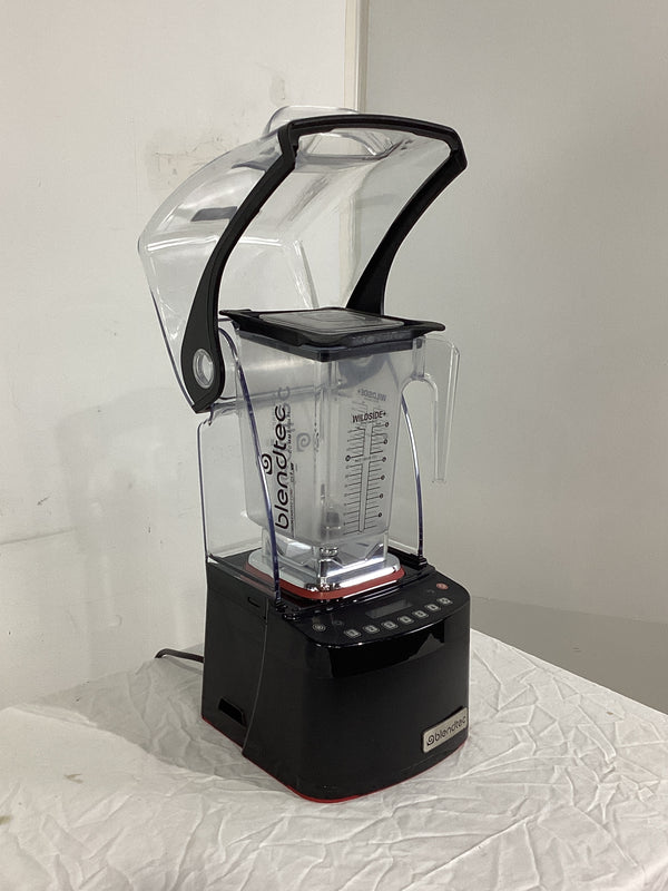 Blendtec CQB1 Blender + 2 Wildside Jugs