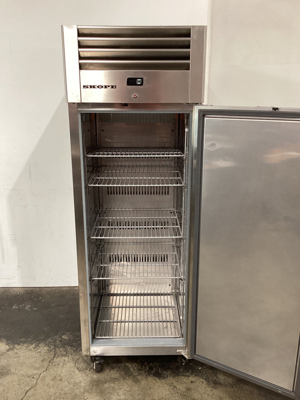Skope RF7.UPF.1.SD Upright Freezer