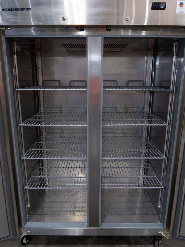 Skope RF7.UPF.2.SD Upright Freezer
