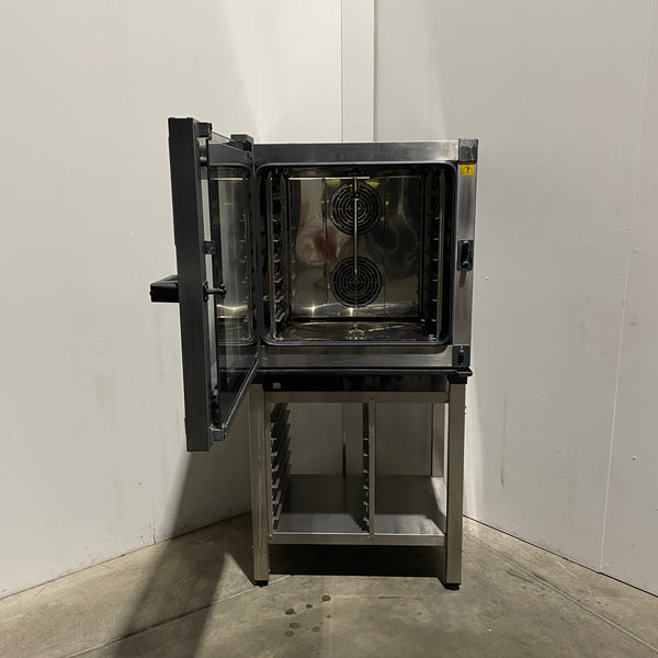 Unox XEVC-0711-E1RM Combi Oven