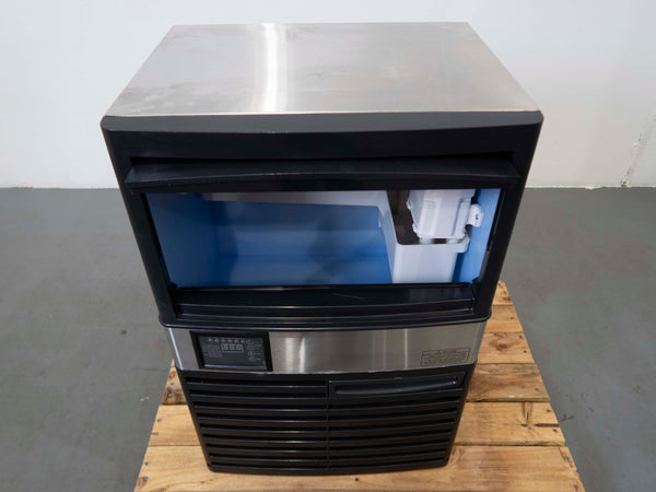 Caterware SK-80P Ice Machine