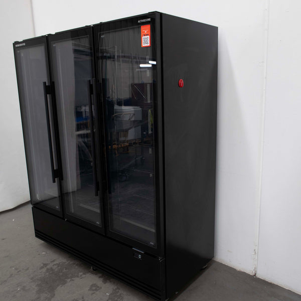 Skope SKB1500N-A MB15GYN Upright Fridge