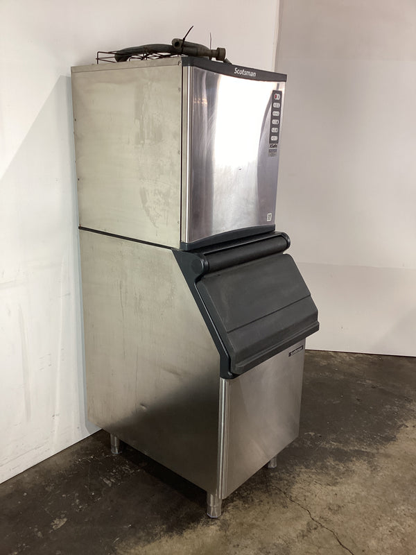 Scotsman NW 307 AS Ice Machine & Ice Bin