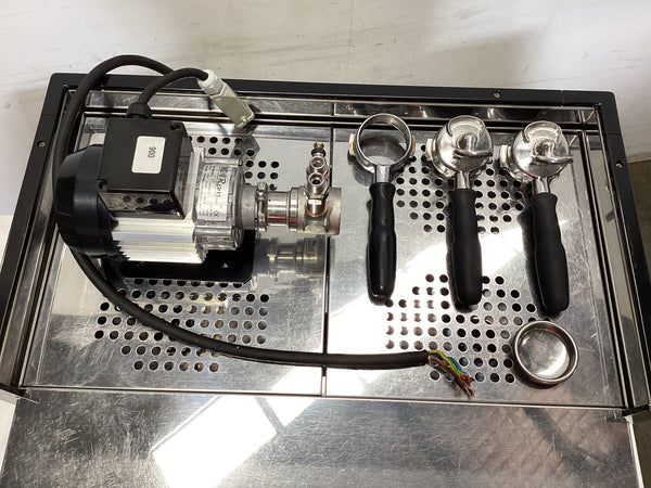 La Marzocco Linea 2AV 2 Group Coffee Machine