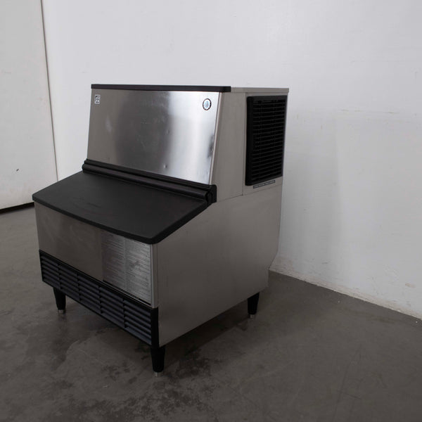 Hoshizaki KM-140B Ice Machine