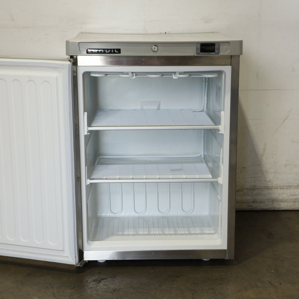 Anvil FBF0201 Underbench Freezer