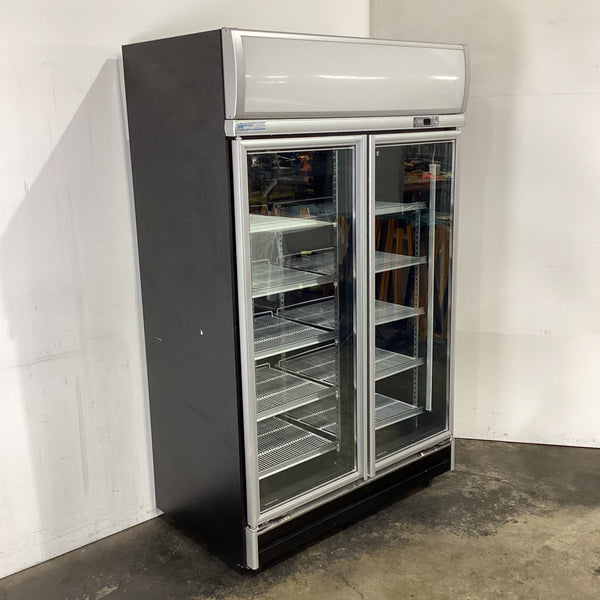 Artisan M1152 Upright Fridge
