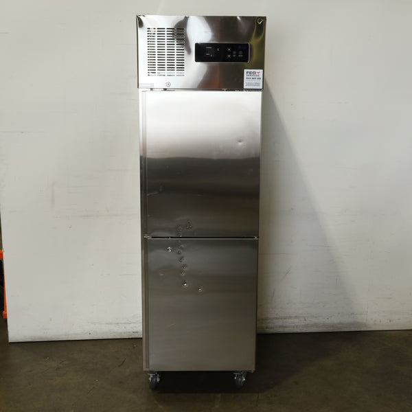 FED SUF500 Upright Freezer