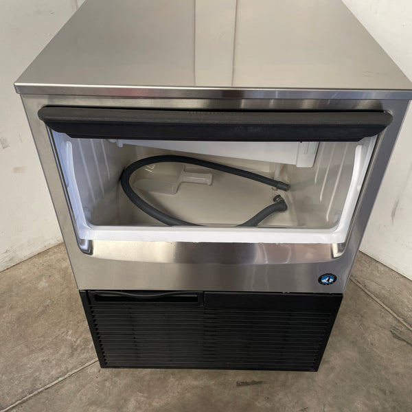 Hoshizaki KM-80B Ice Machine