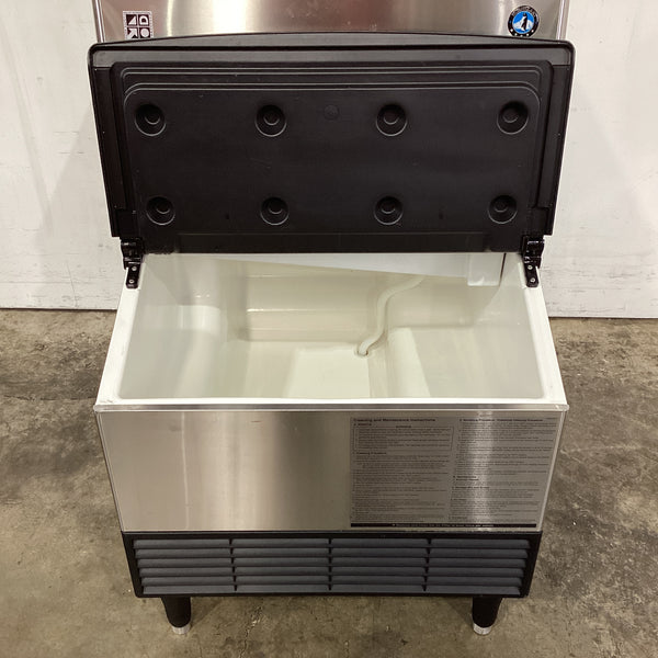 Hoshizaki KM-115B Ice Machine