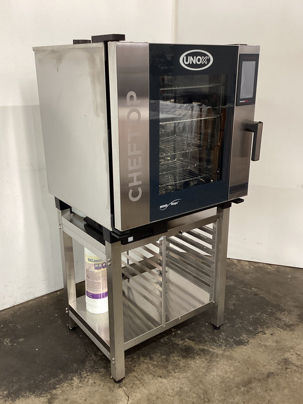 Unox XEVC-0711-E1RM Combi Oven