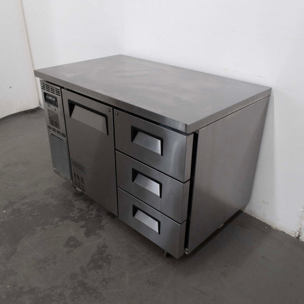 Turbo Air KUR12-3D-3-N Undercounter Fridge