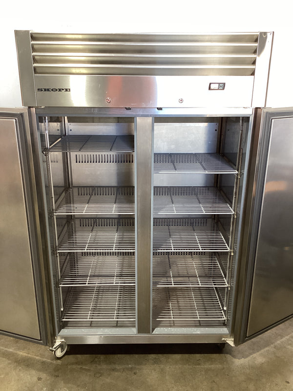 Skope RF7.UPR.2.SD Upright Fridge