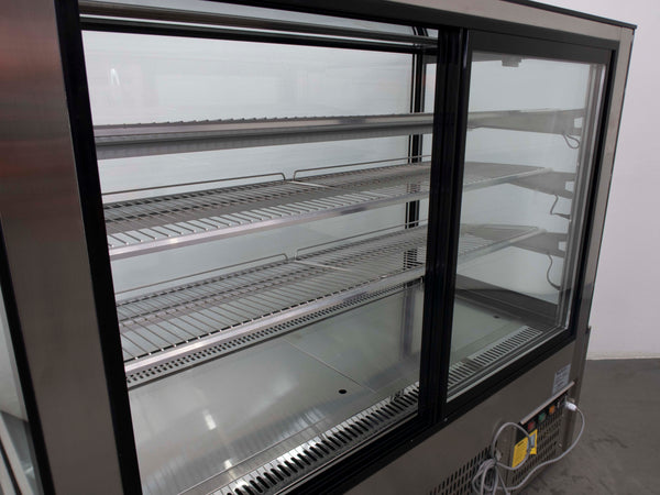Bonvue SL850V Chilled Food Cake Display