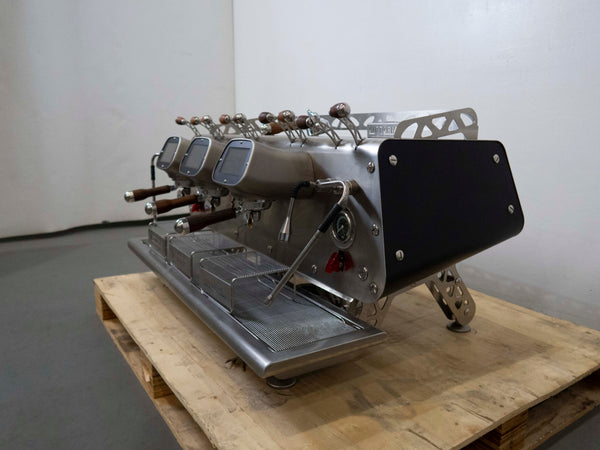 Bezzera Victoria De Brewing Profile 3 Group Coffee Machine
