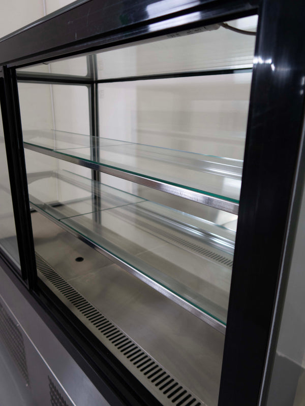 CN United RCS1500-LS Refrigerated Display