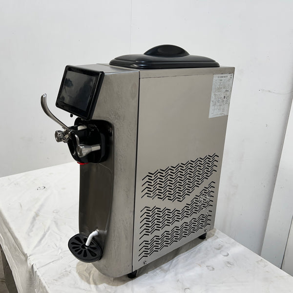 Mama Mia ST16RELW Ice Cream Machine