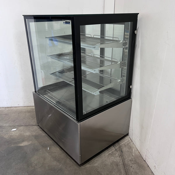 Bonvue SL830V Cake Display