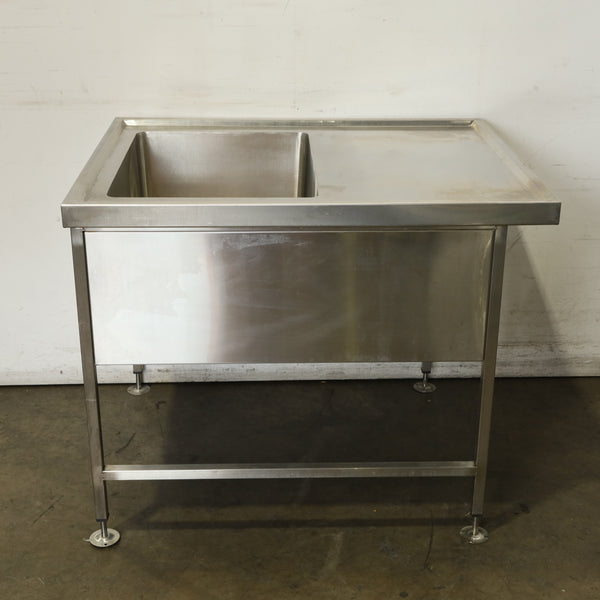 Stainless Steel Bench with Sink
