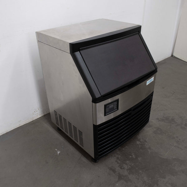 Blizzard SN-210P Ice Machine