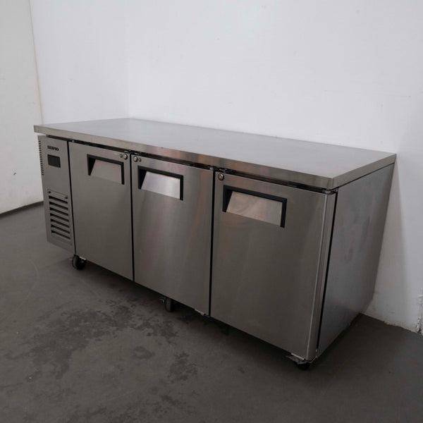 Skipio SUR18-3 Undercounter Fridge