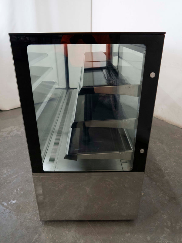 FED ACD2000F3B Cake Display