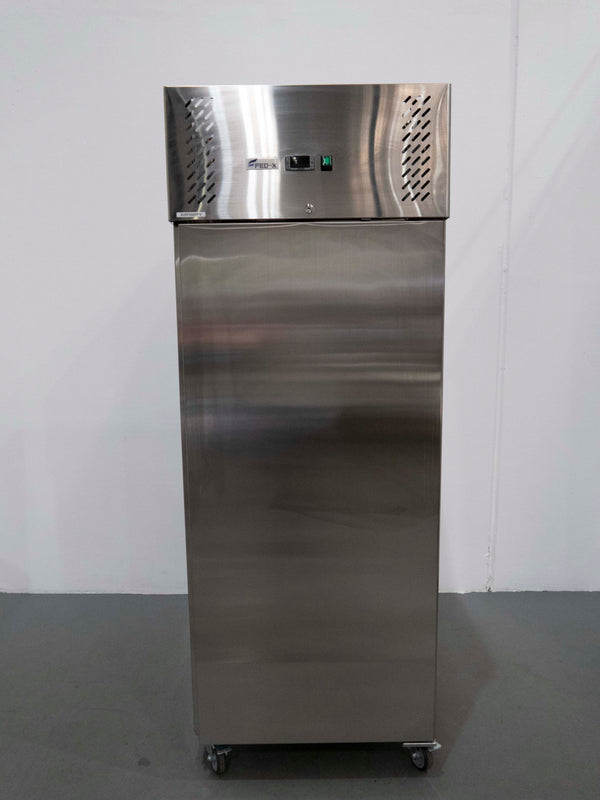 FED XURF650S1V Upright Freezer