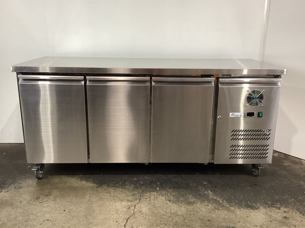 Federal XUB7F18S3V Underbench Freezer